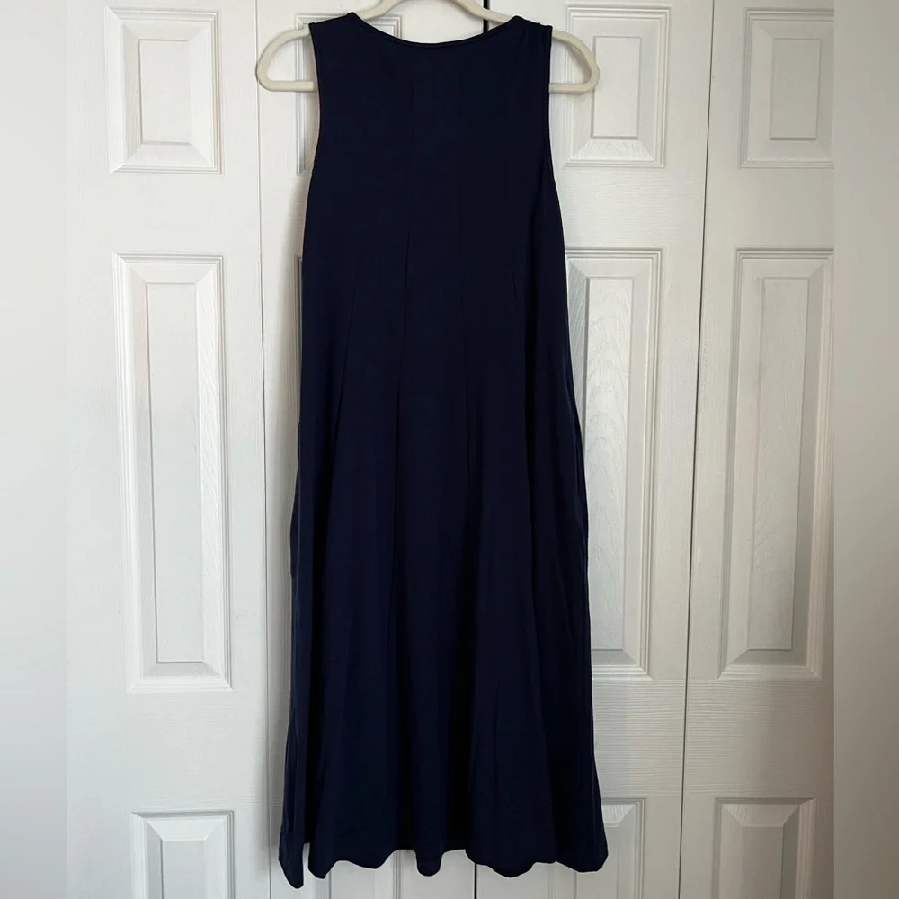 Blue Halter Sleeveless Maxi Dress for Cocktail Nights - Picture 2 of 5